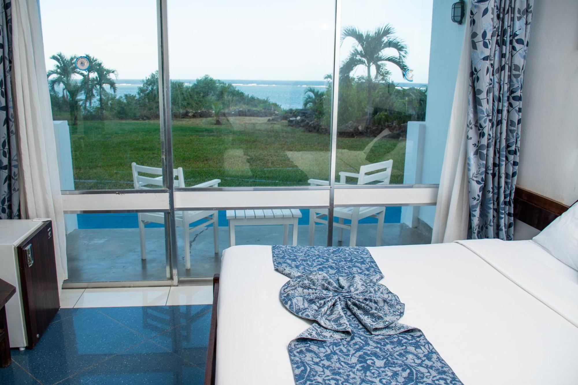 Mombasa Beach Hotel Exterior photo