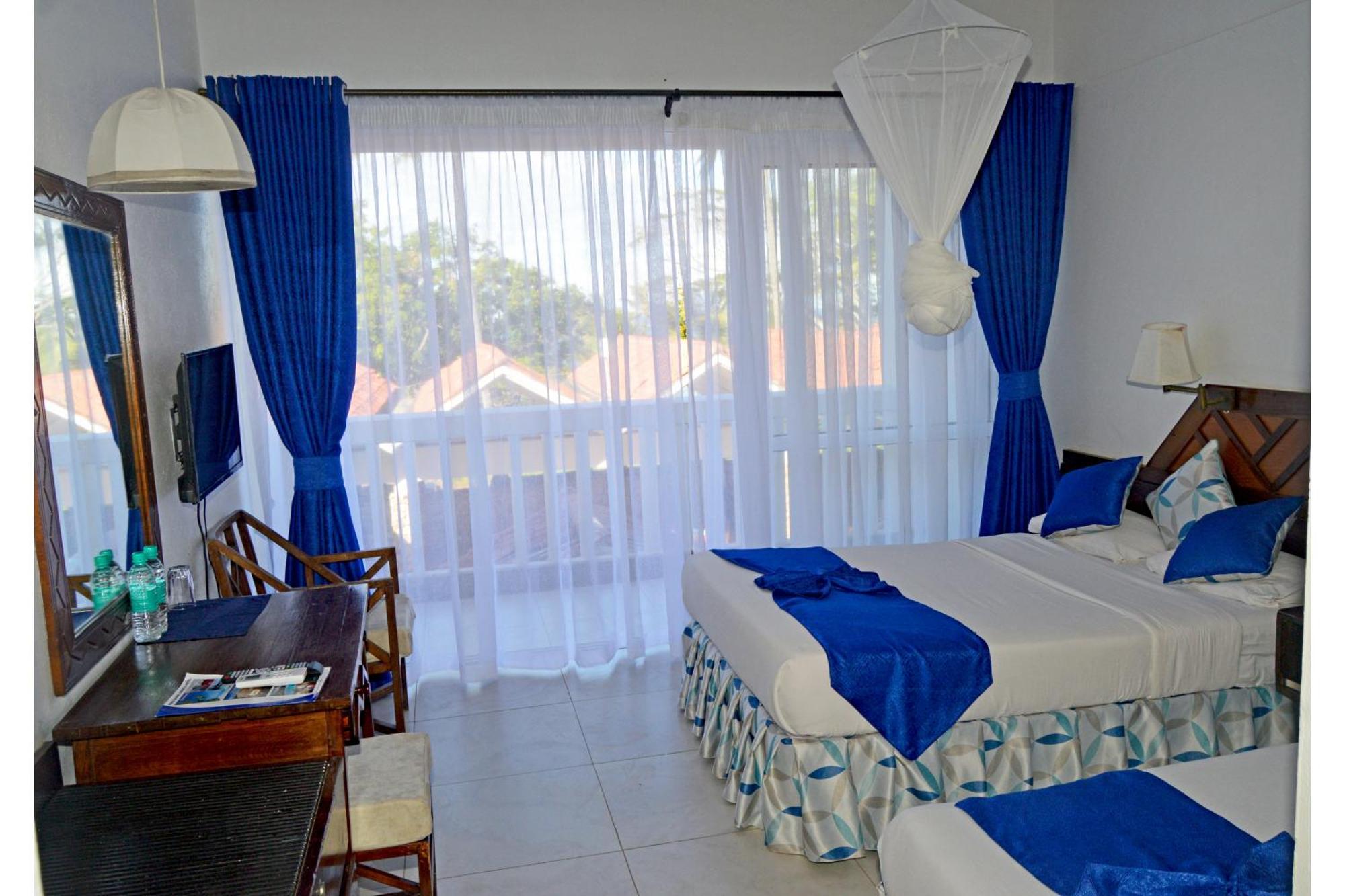 Mombasa Beach Hotel Exterior photo