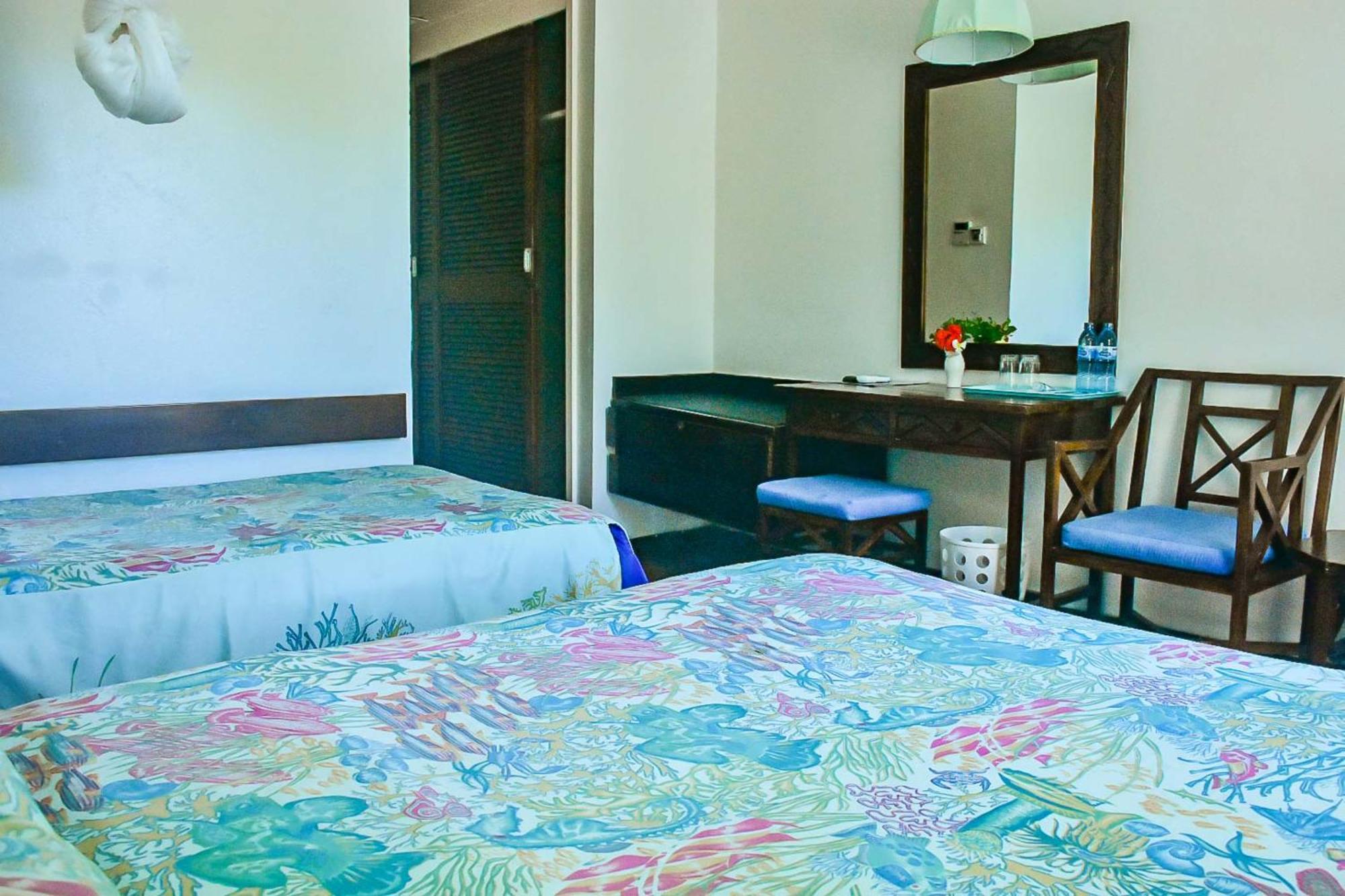 Mombasa Beach Hotel Exterior photo
